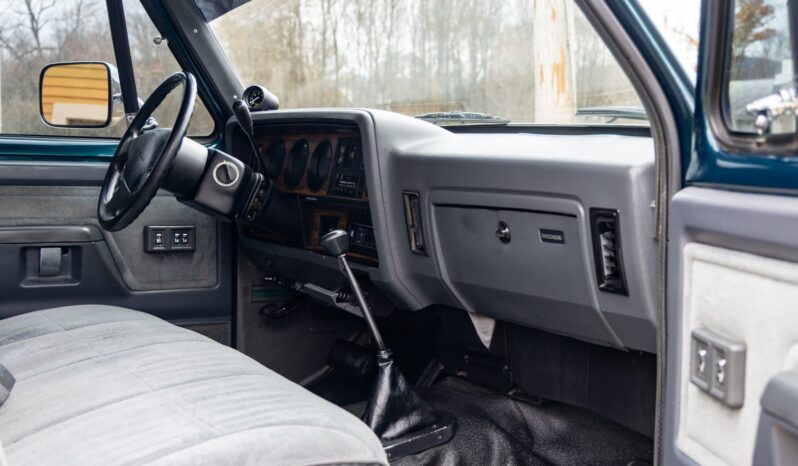 
								1993 Dodge Power Ram W150 4×4 full									