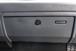 
										1993 Dodge Power Ram W150 4×4 full									