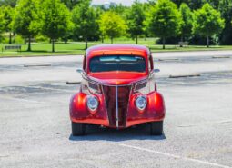 
										1937 Ford Custom Slantback Restomod full									