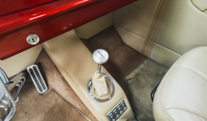 
								1937 Ford Custom Slantback Restomod full									