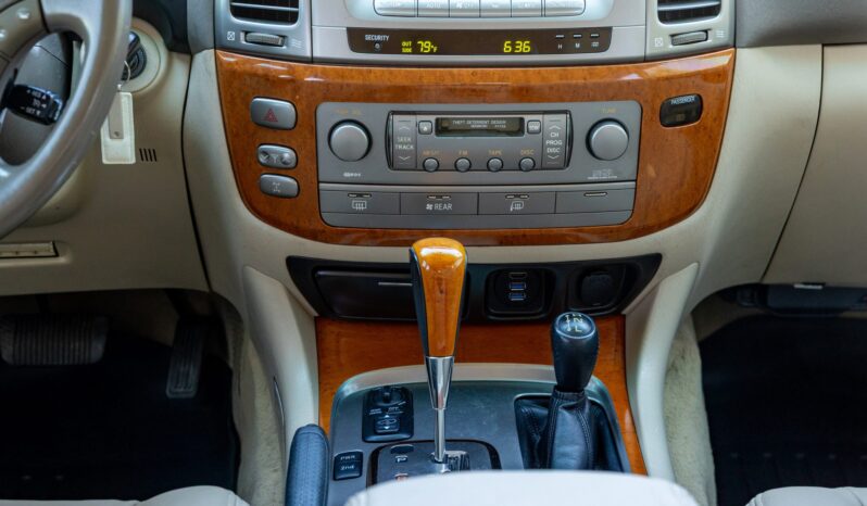 
								2007 Lexus LX470 full									