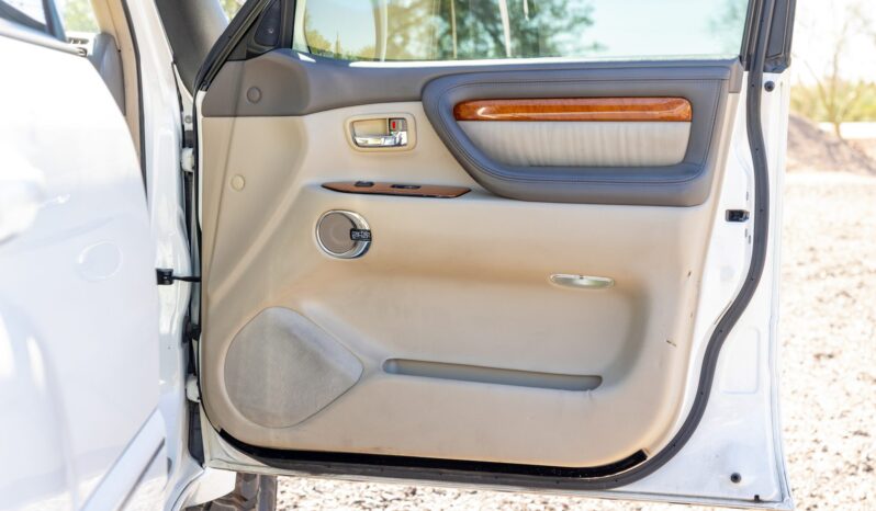 
								2007 Lexus LX470 full									