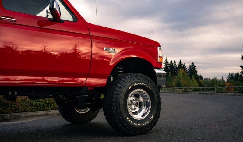 
								1995 Ford F-150 XL 4×4 5-Speed full									