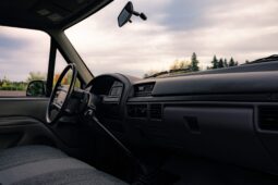 
										1995 Ford F-150 XL 4×4 5-Speed full									