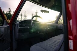 
										1995 Ford F-150 XL 4×4 5-Speed full									