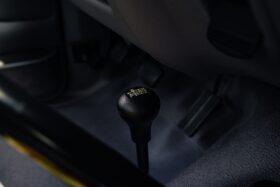 1995 Ford F-150 XL 4×4 5-Speed