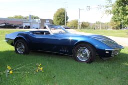 
										1968 Chevrolet Corvette Convertible 327 300 3-Speed full									