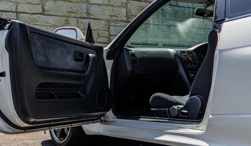 
								1995 Nissan Skyline GT-R full									