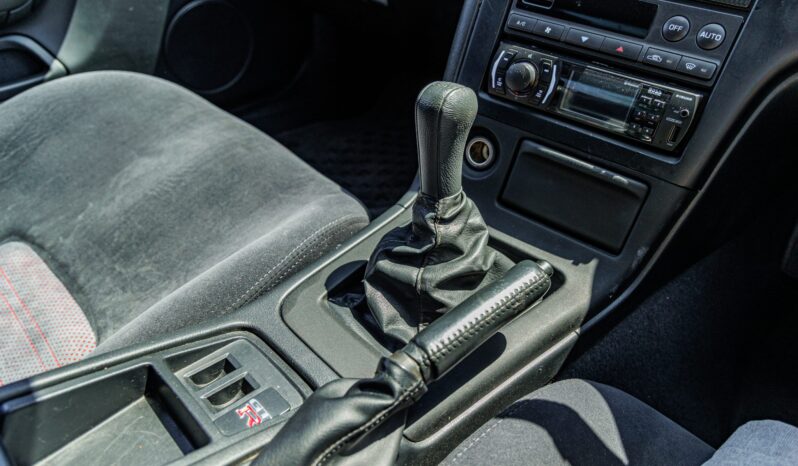 
								1995 Nissan Skyline GT-R full									