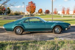 
										1966 Oldsmobile Toronado Deluxe full									