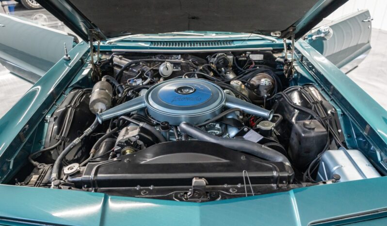 
								1966 Oldsmobile Toronado Deluxe full									