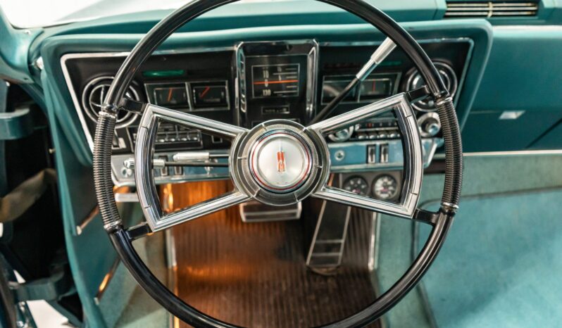 
								1966 Oldsmobile Toronado Deluxe full									