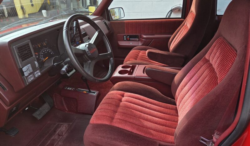 
								1994 Chevrolet K1500 Blazer Silverado full									