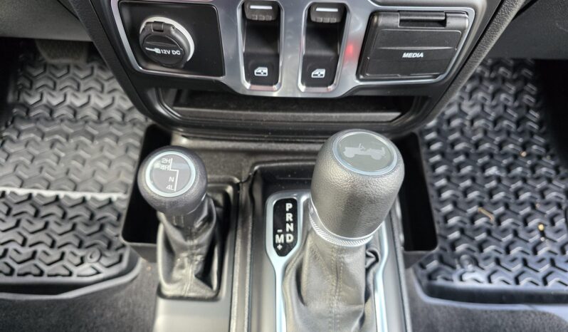 
								2021 Jeep Wrangler Sport S Islander Edition full									