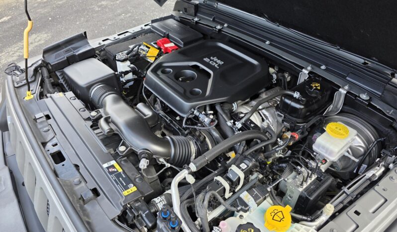 
								2021 Jeep Wrangler Sport S Islander Edition full									