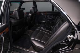 
										1989 Mercedes-Benz 560SEL full									