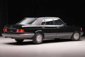 1989 Mercedes-Benz 560SEL