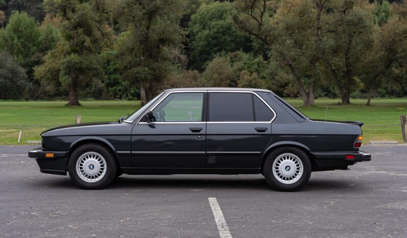 
								1987 BMW 535is 5-Speed full									