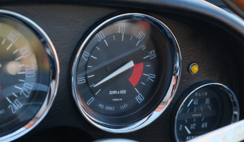 
								1964 Alfa Romeo 2600 Spider full									