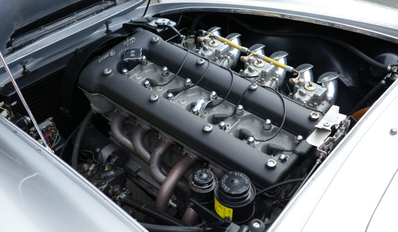 
								1964 Alfa Romeo 2600 Spider full									