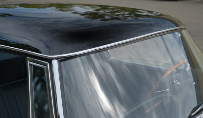 
								1964 Alfa Romeo 2600 Spider full									