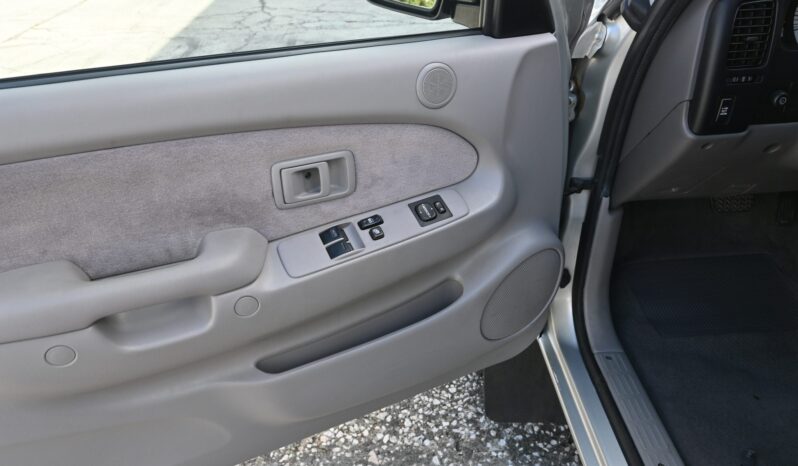 
								2001 Toyota Tacoma SR5 Xtracab 4×4 full									