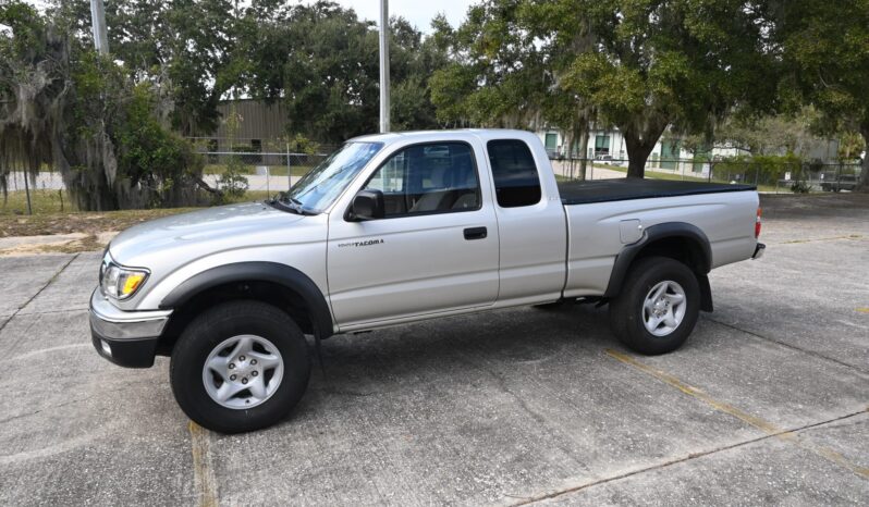 2001 Toyota Tacoma SR5 Xtracab 4×4 1