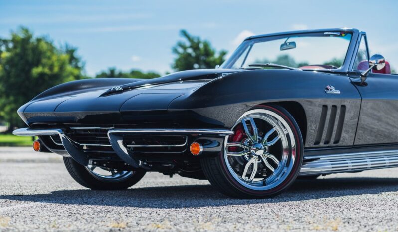 
								1965 Chevrolet Corvette 396 Custom Restomod full									