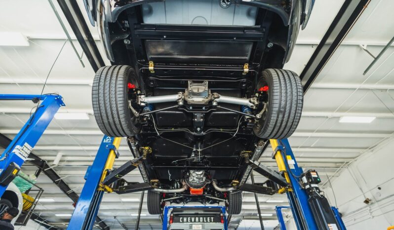 
								1965 Chevrolet Corvette 396 Custom Restomod full									