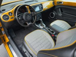 
										2017 Volkswagen Beetle Dune full									