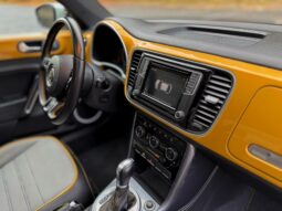 
										2017 Volkswagen Beetle Dune full									