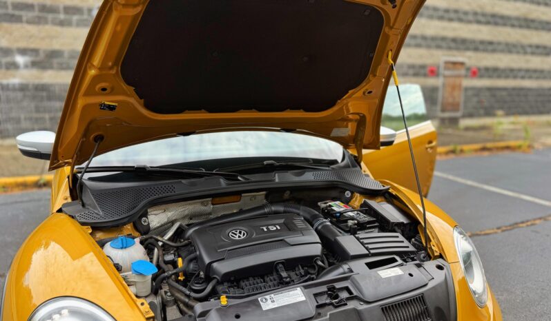 
								2017 Volkswagen Beetle Dune full									