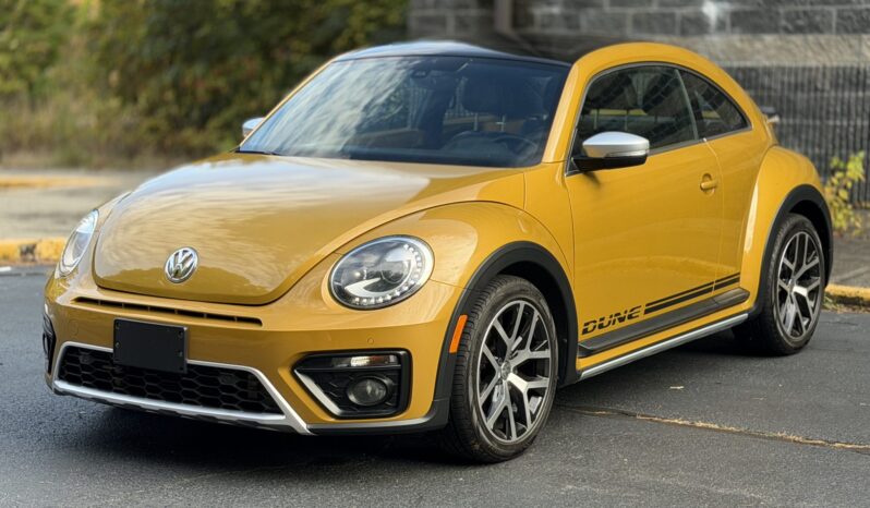 
								2017 Volkswagen Beetle Dune full									
