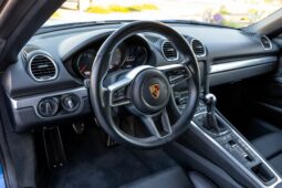 
										2018 Porsche 718 Boxster S 6-Speed full									