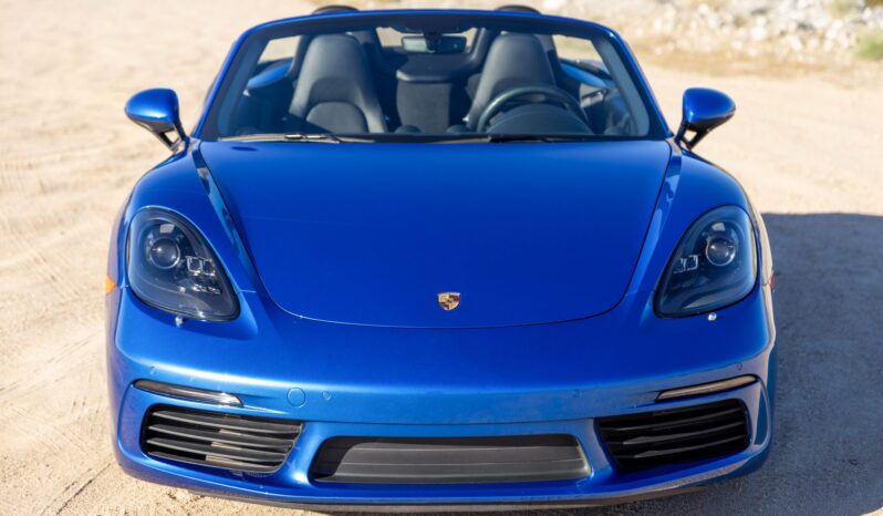 
								2018 Porsche 718 Boxster S 6-Speed full									