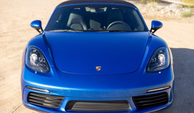 
								2018 Porsche 718 Boxster S 6-Speed full									