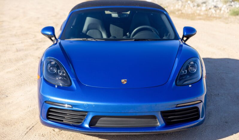 
								2018 Porsche 718 Boxster S 6-Speed full									