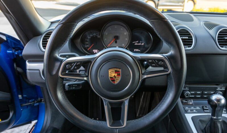 
								2018 Porsche 718 Boxster S 6-Speed full									