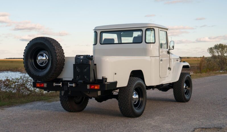 
								1967 Toyota Land Cruiser ICON FJ45 Pickup 5-Speed full									