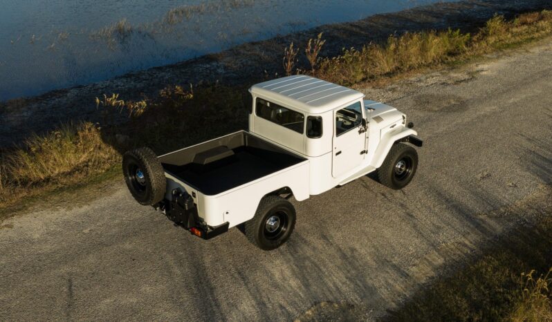 
								1967 Toyota Land Cruiser ICON FJ45 Pickup 5-Speed full									
