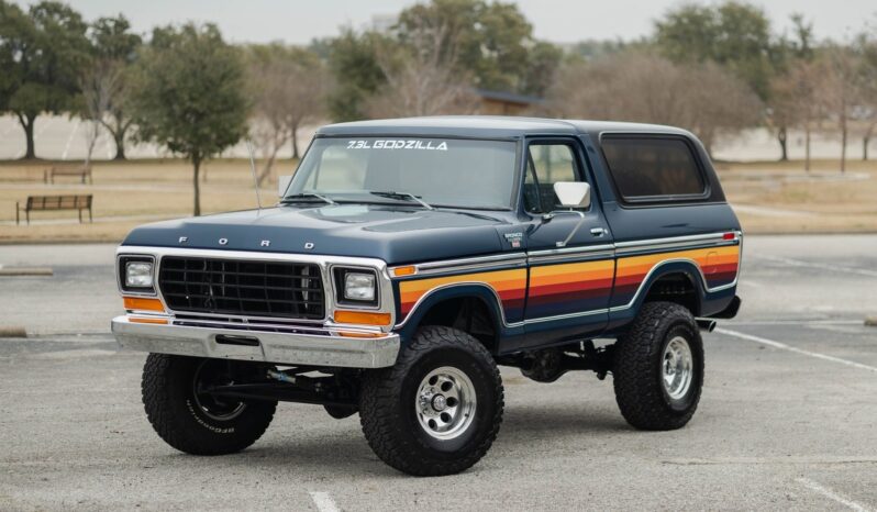 
								1978 Ford Bronco Free Wheeling 7.3L Godzilla full									