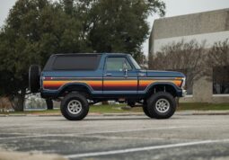 
										1978 Ford Bronco Free Wheeling 7.3L Godzilla full									