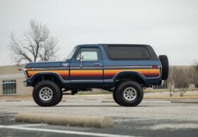 1978 Ford Bronco Free Wheeling 7.3L Godzilla