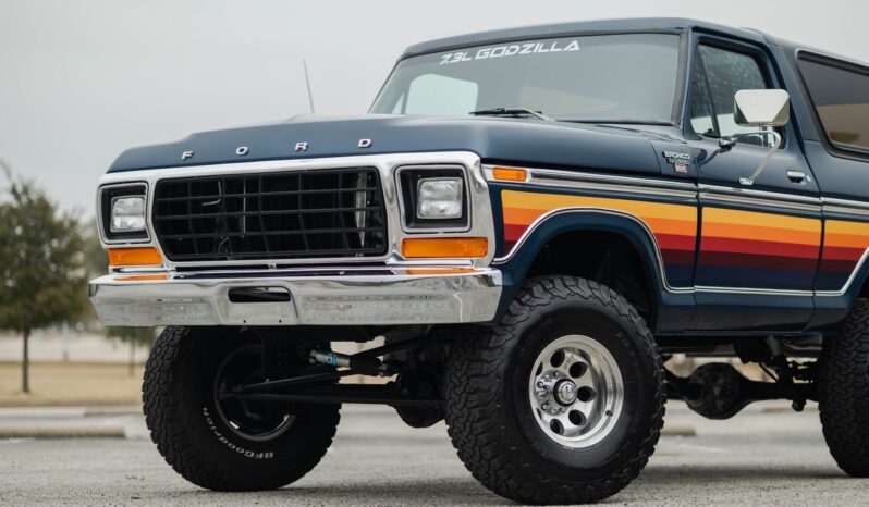 
								1978 Ford Bronco Free Wheeling 7.3L Godzilla full									
