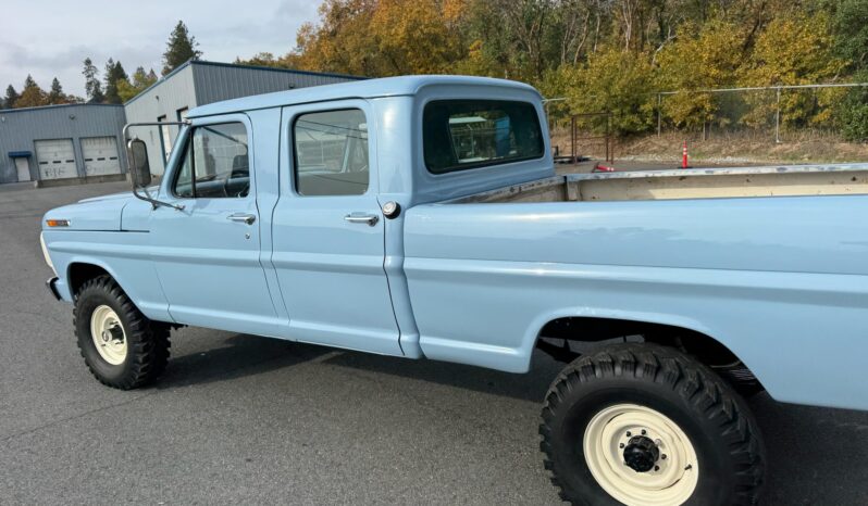 
								1971 Ford F-250 Custom Crew Cab 4×4 4-Speed full									