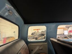 
										1971 Ford F-250 Custom Crew Cab 4×4 4-Speed full									