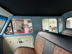 
										1971 Ford F-250 Custom Crew Cab 4×4 4-Speed full									