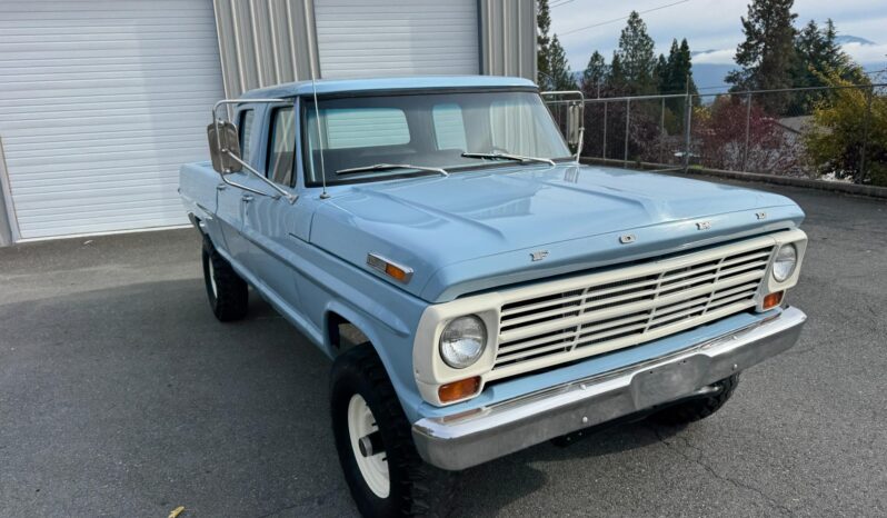 
								1971 Ford F-250 Custom Crew Cab 4×4 4-Speed full									