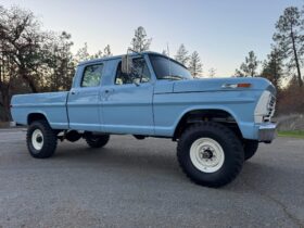 1971 Ford F-250 Custom Crew Cab 4×4 4-Speed