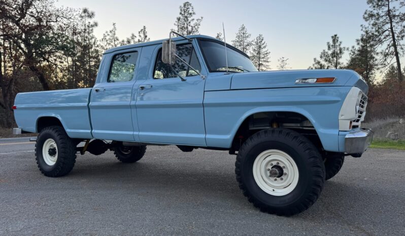 
								1971 Ford F-250 Custom Crew Cab 4×4 4-Speed full									